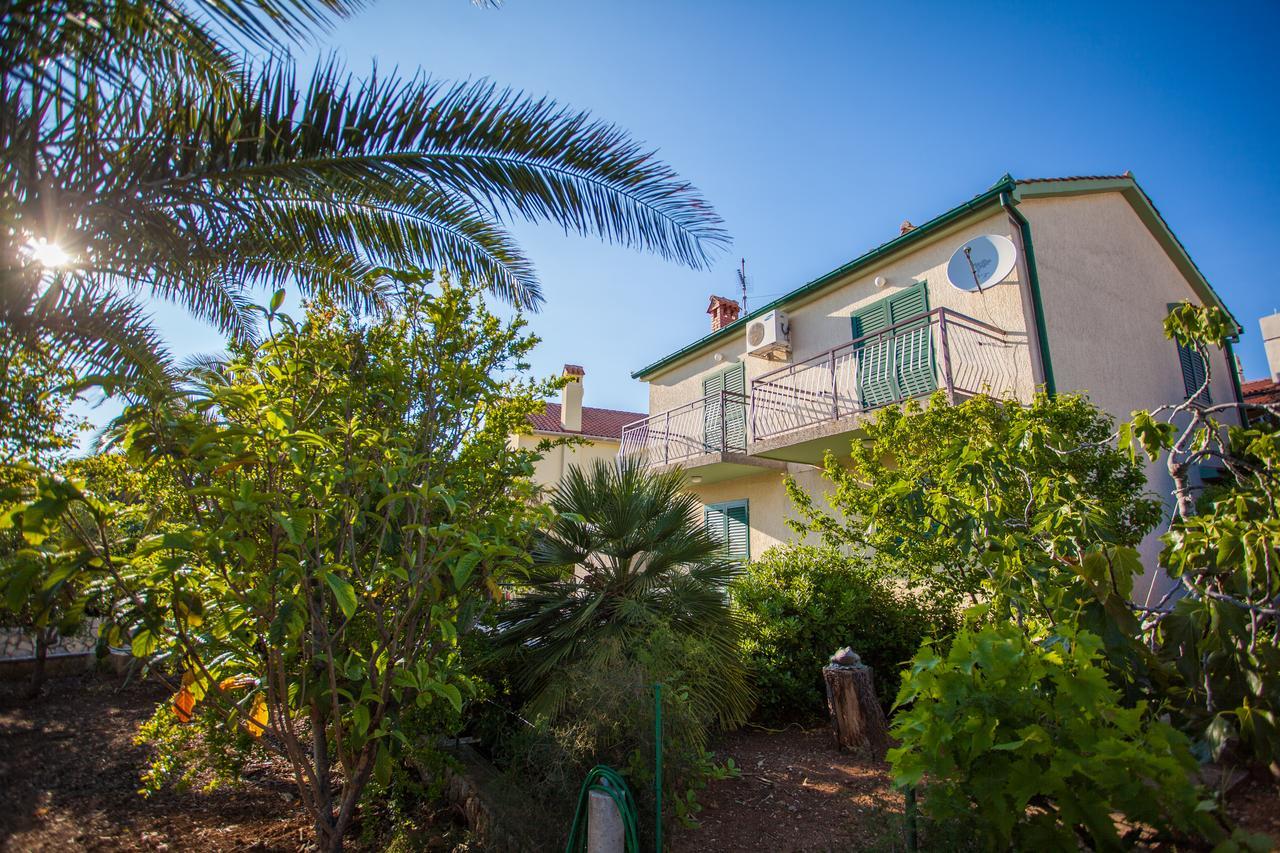 Villa Vosilla Apartments Cres Exterior foto