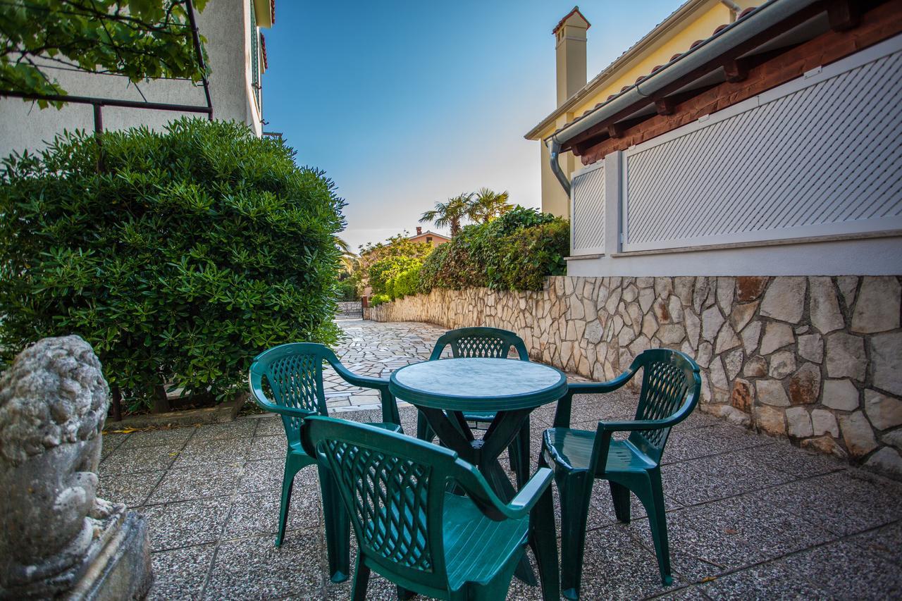 Villa Vosilla Apartments Cres Exterior foto
